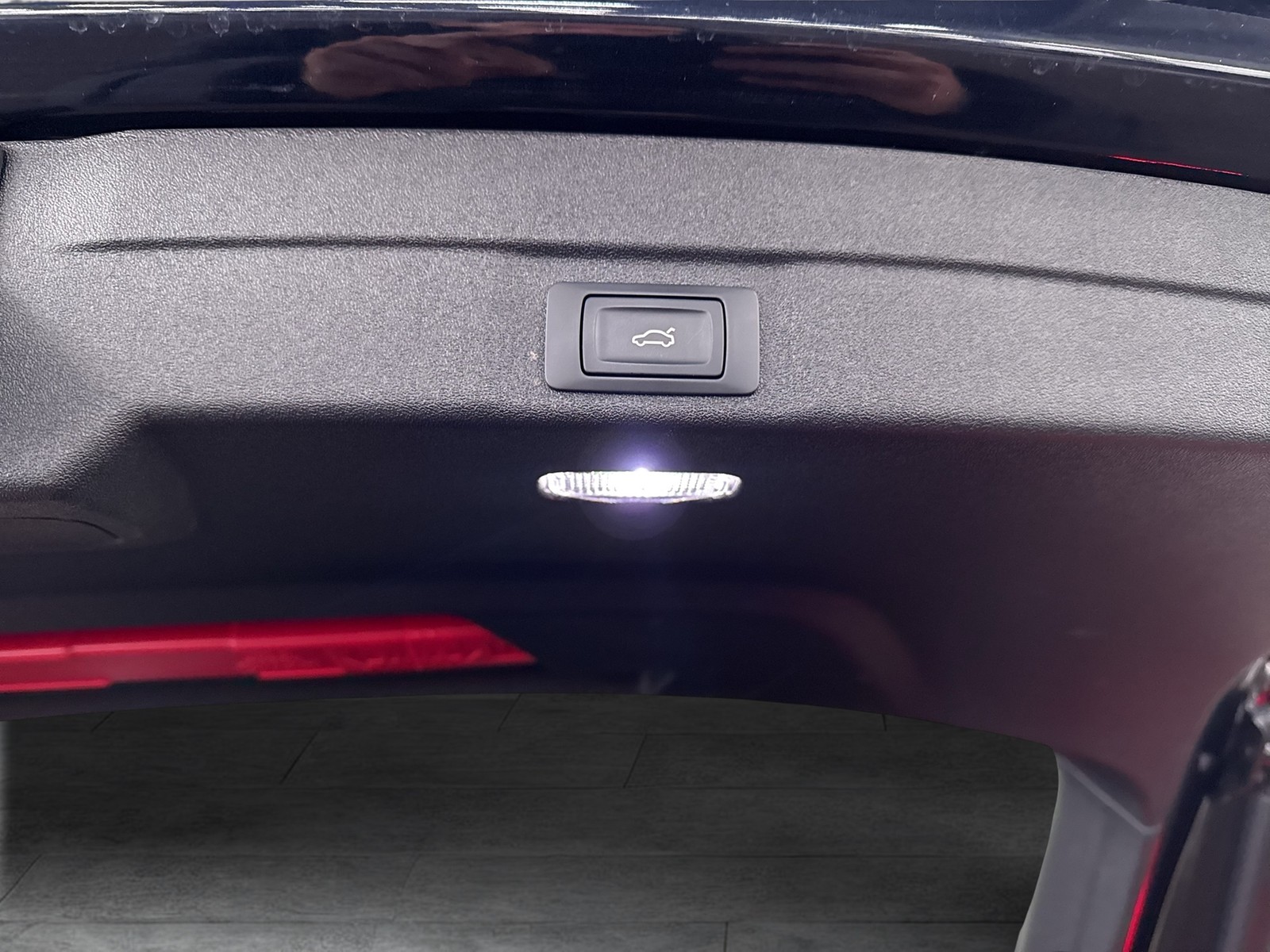 Audi A5 Avant advanced AHK CAM ACC LM18 E-KLAPPE NAVI