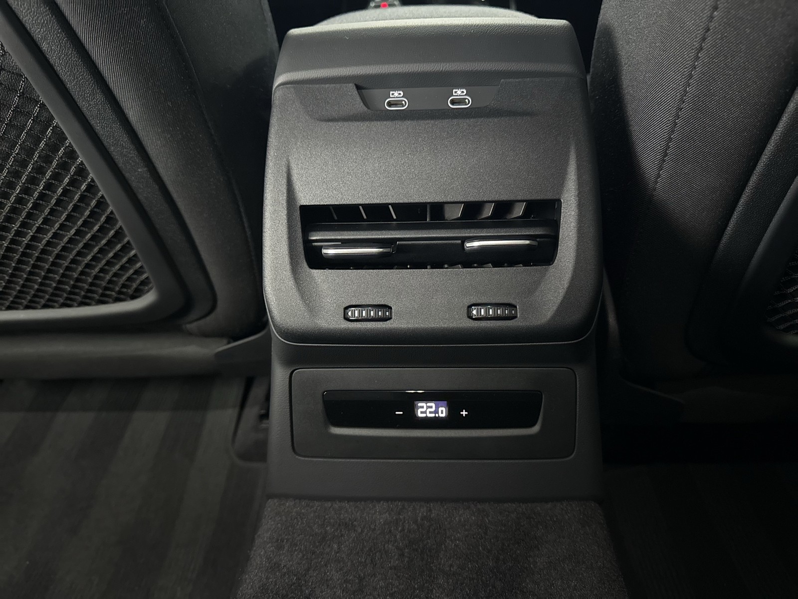 Audi A5 Avant advanced AHK CAM ACC LM18 E-KLAPPE NAVI