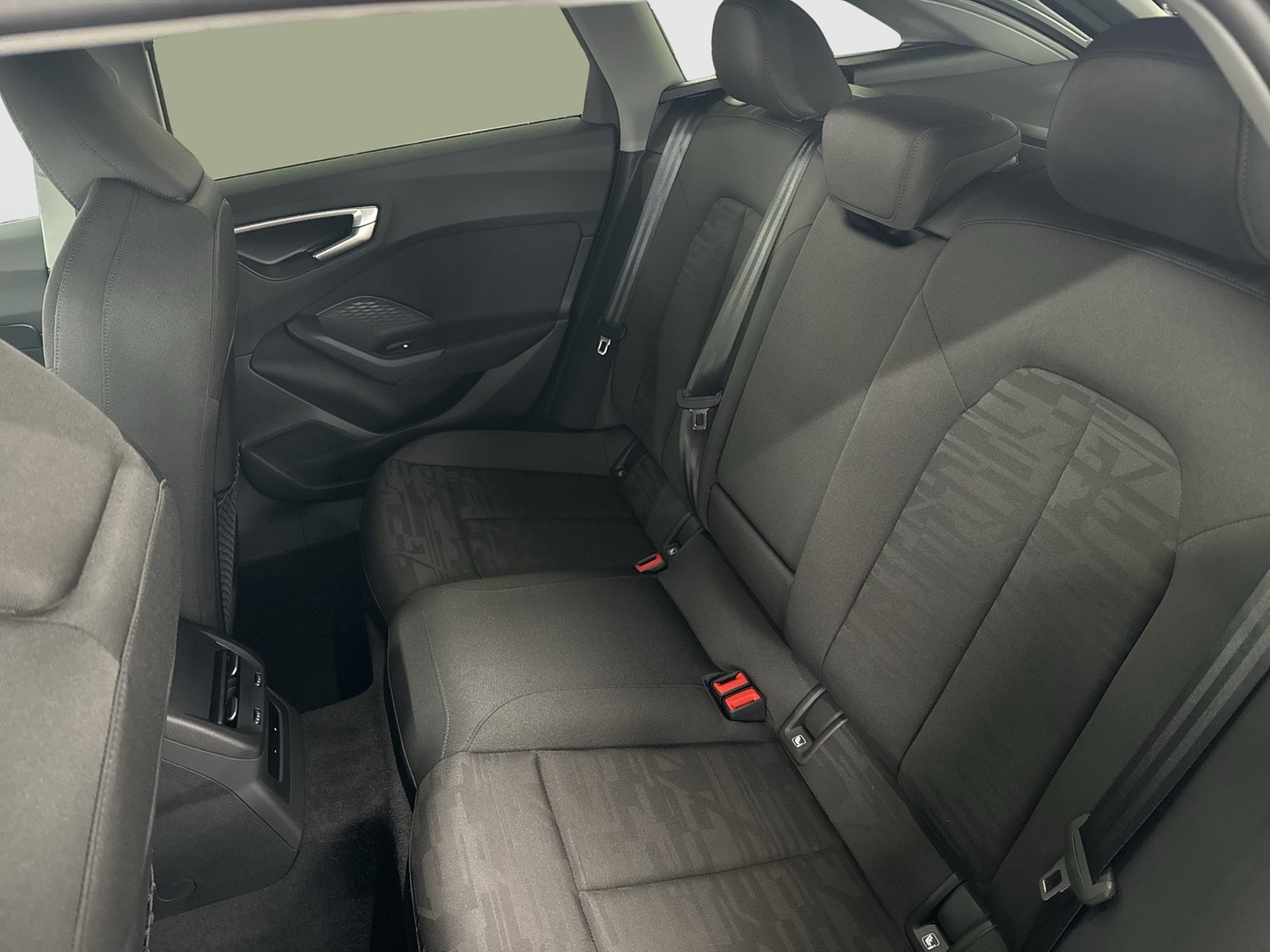 Audi A5 Avant advanced AHK CAM ACC LM18 E-KLAPPE NAVI