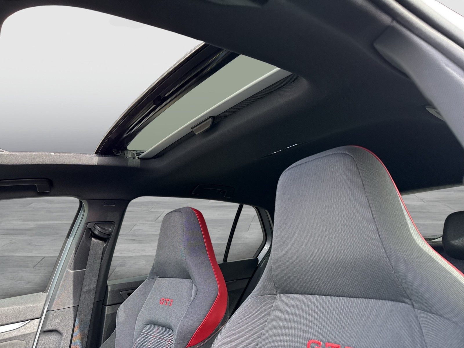 Volkswagen Golf GTI HARMANKARDON PANO BLACKSTYLE NAVI