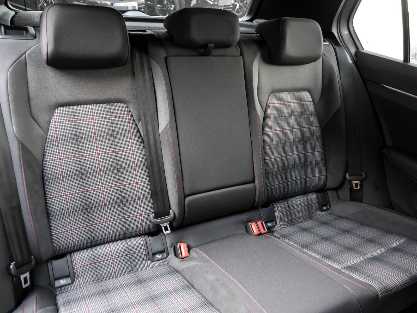 Volkswagen Golf GTI HARMANKARDON PANO BLACKSTYLE NAVI