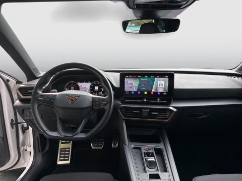 Cupra Leon ST 1.4 HYBRID ACC LM18 NAVI SITZHEIZUNG LED