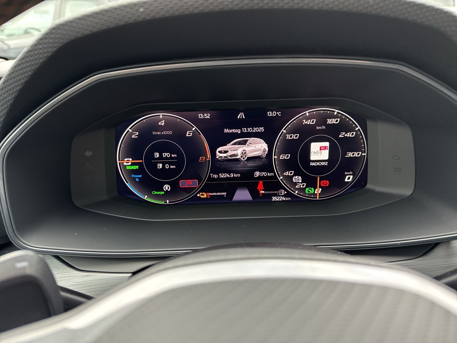 Cupra Leon ST 1.4 HYBRID CAM LM18 NAVI SITZHEIZUNG LED