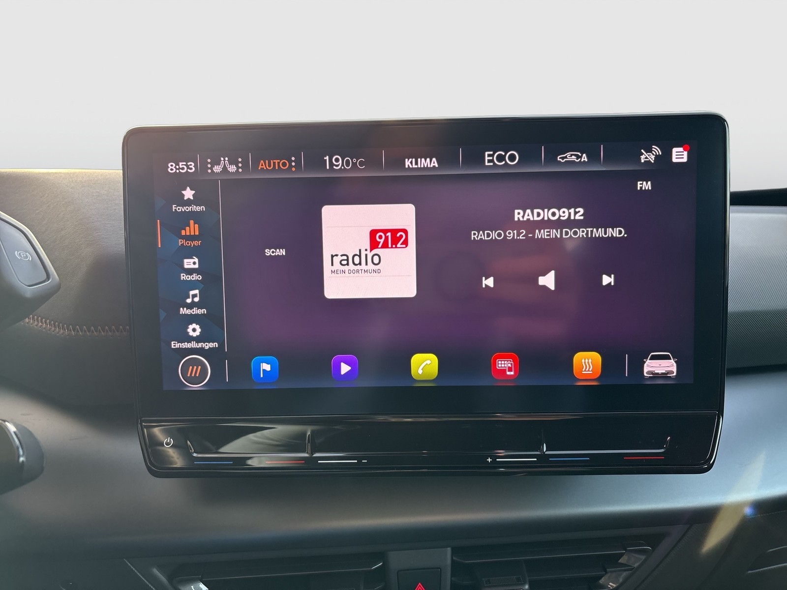 Cupra Born CAM ACC LM18 NAVI SITZHEIZUNG LED DAB KLIMA