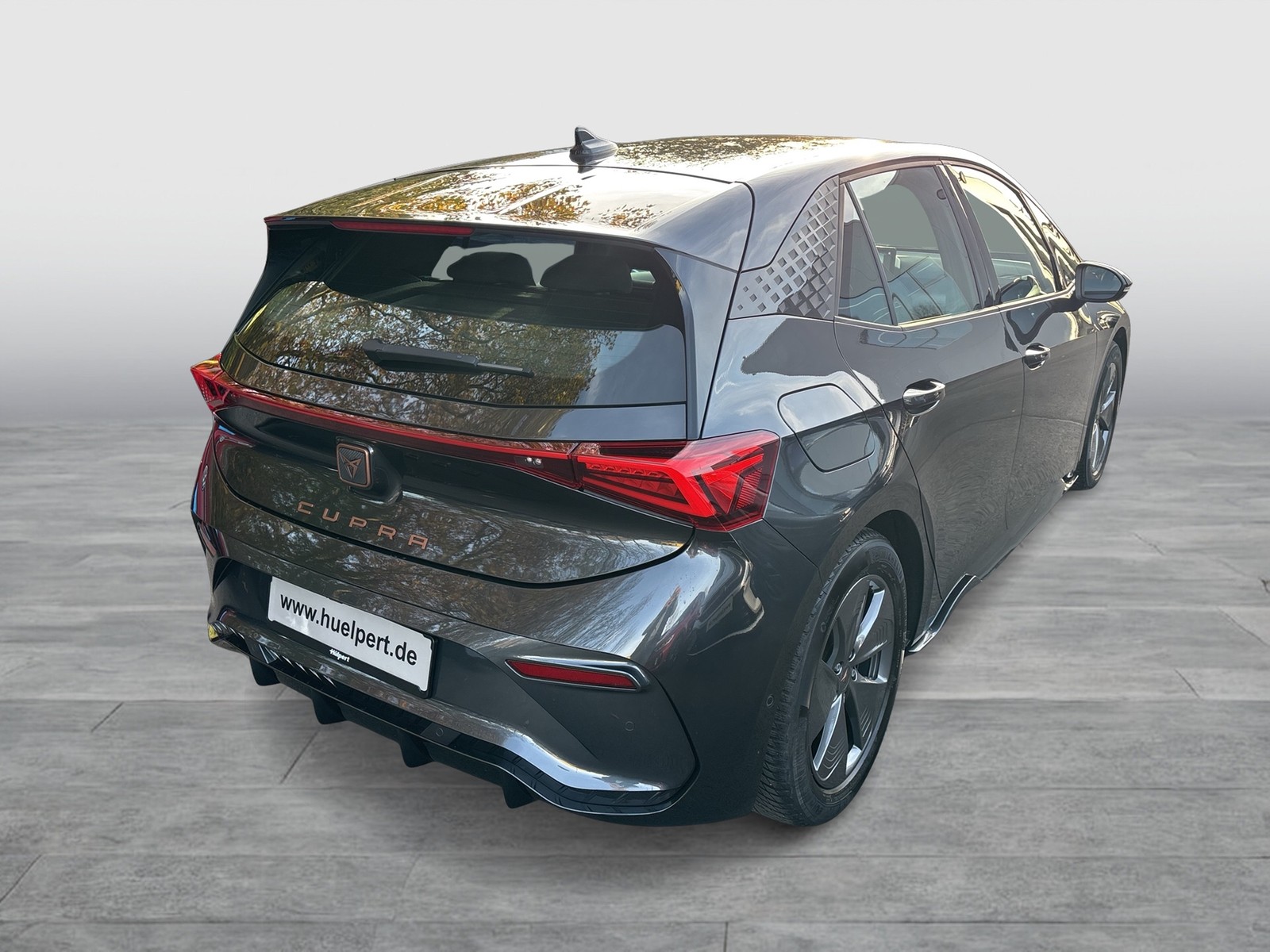 Cupra Born CAM ACC LM18 NAVI SITZHEIZUNG LED DAB KLIMA