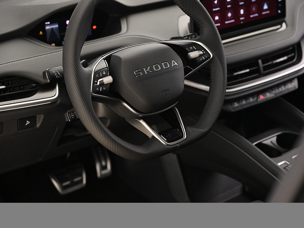 Skoda Enyaq 85 SPORTLINE AHK PANO eSITZE MATRIXLED