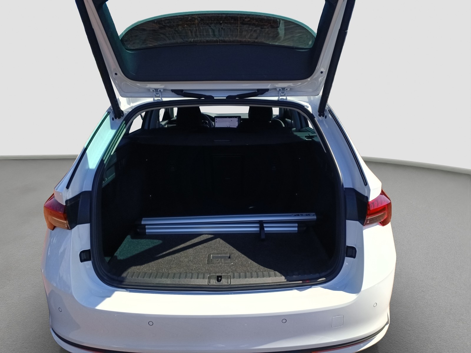 Skoda Octavia Combi 1.5 TSI e-TEC SELECTION NAVI CAM