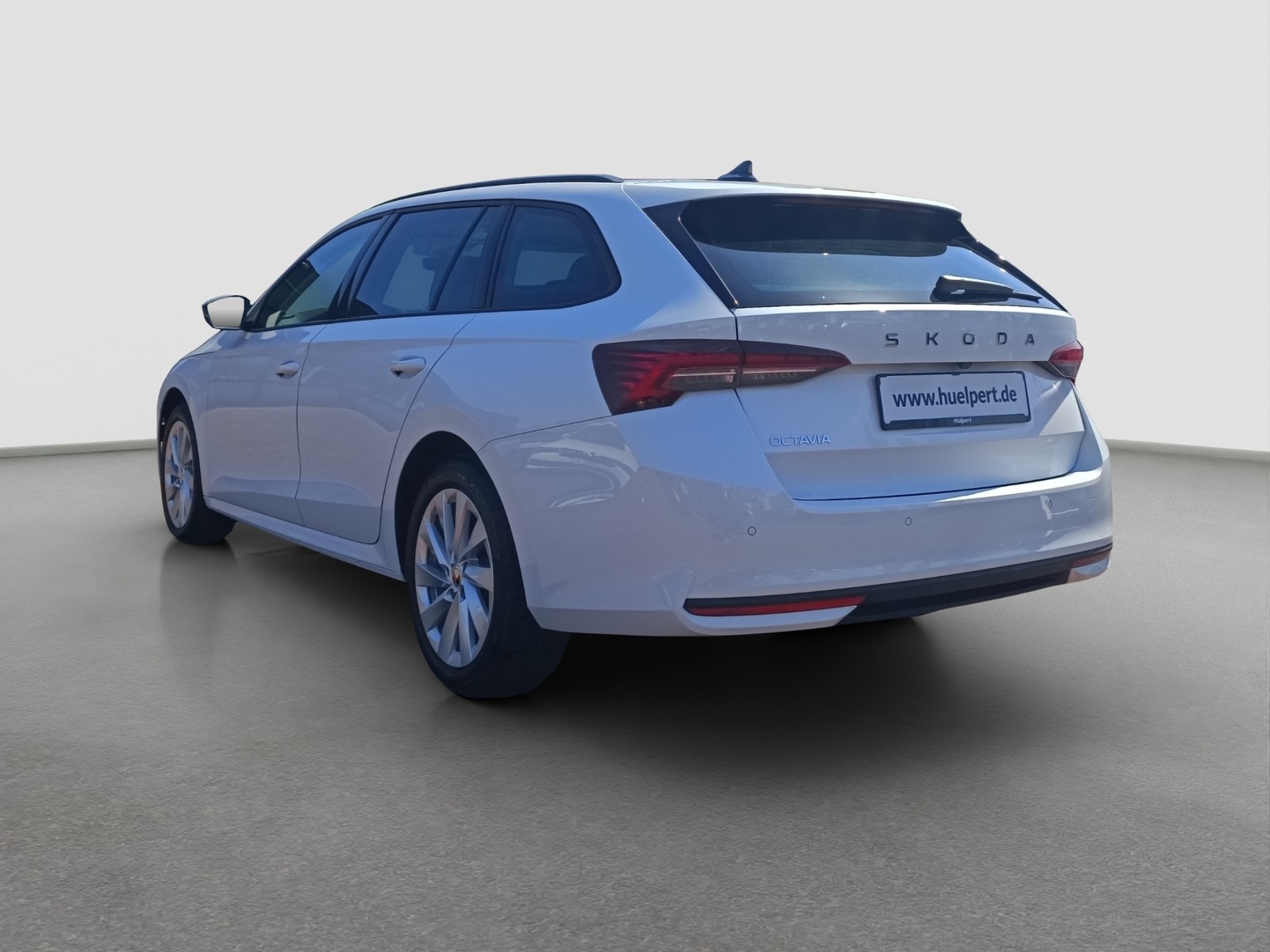 Skoda Octavia Combi 1.5 TSI e-TEC SELECTION NAVI CAM