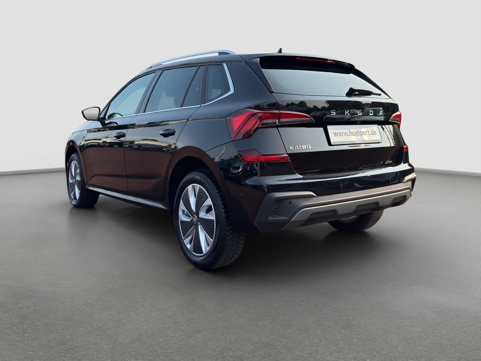 Skoda Kamiq 1.5 DRIVE AHK CAM ACC E-KLAPPE NAVI LM17