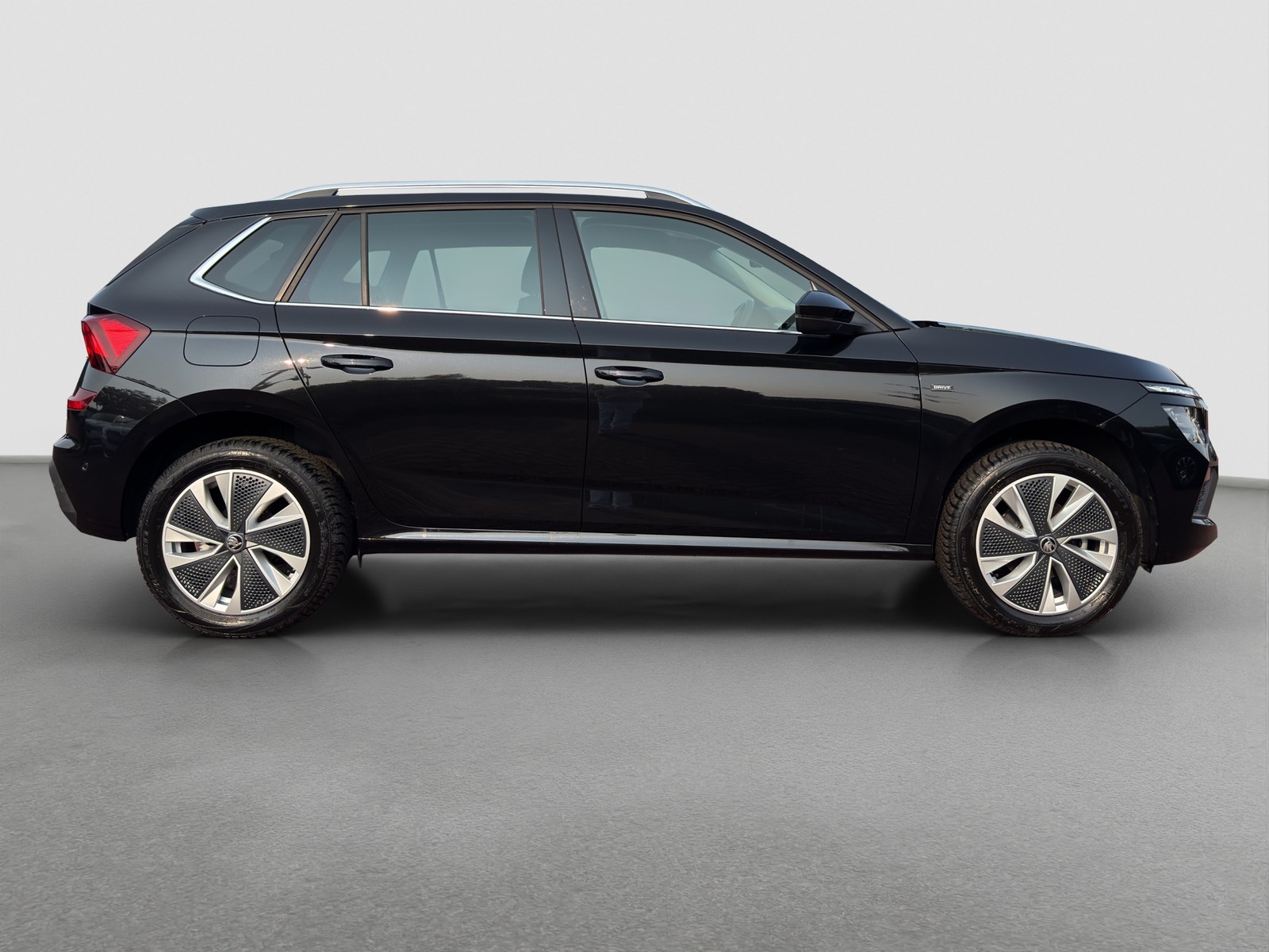 Skoda Kamiq 1.5 DRIVE AHK CAM ACC E-KLAPPE NAVI LM17