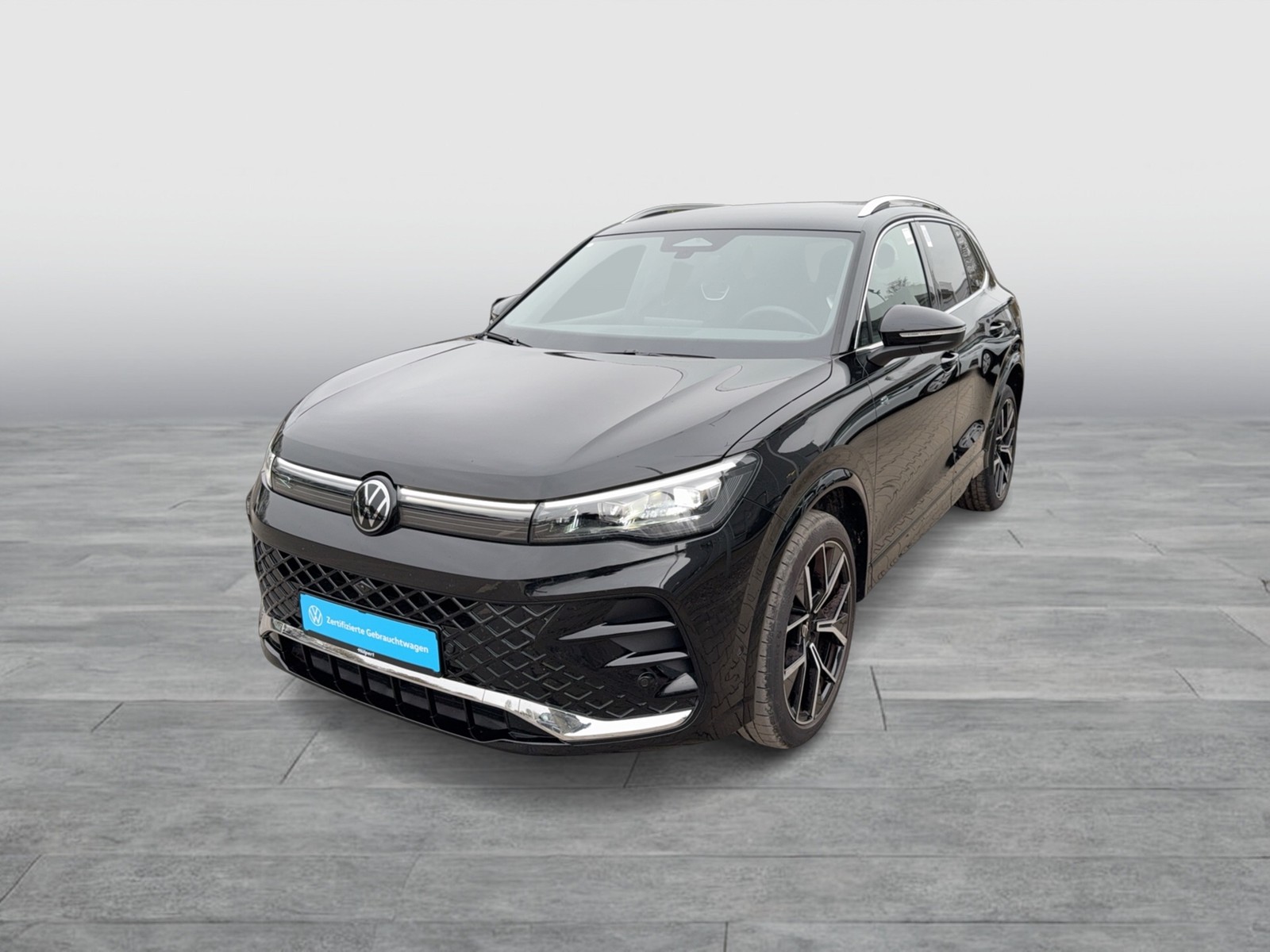 Volkswagen Tiguan 2.0 R-LINE 4X4 NEUESMODELL AHK 360CAM 20Z