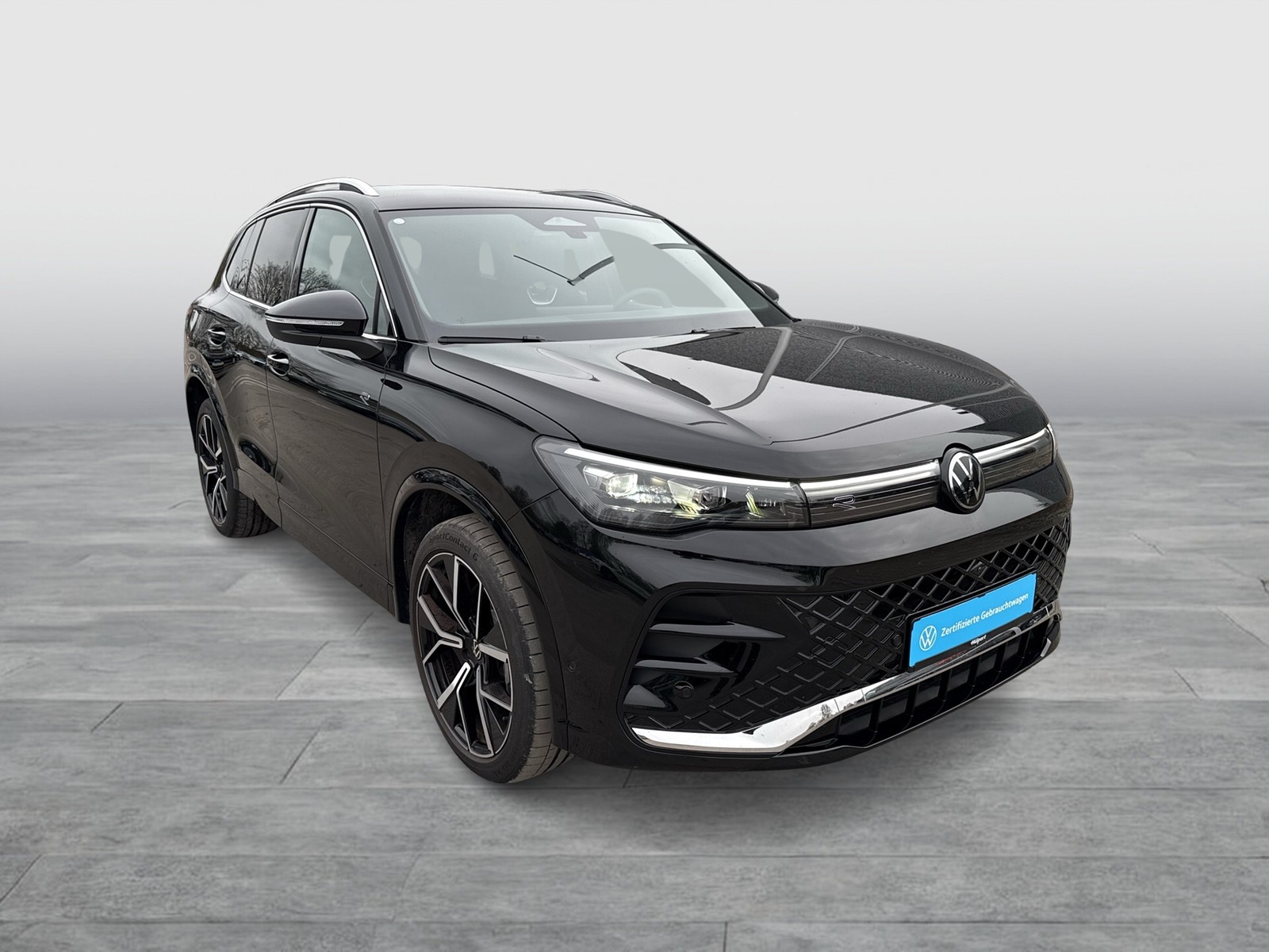 Volkswagen Tiguan 2.0 R-LINE 4X4 NEUESMODELL AHK 360CAM 20Z