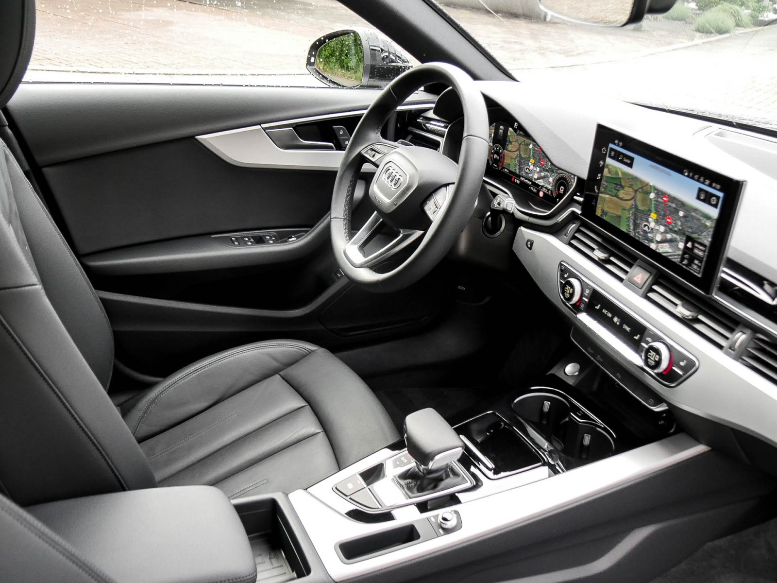Audi A4 Avant 35 S LINE CAM LM18 E-KLAPPE NAVI+