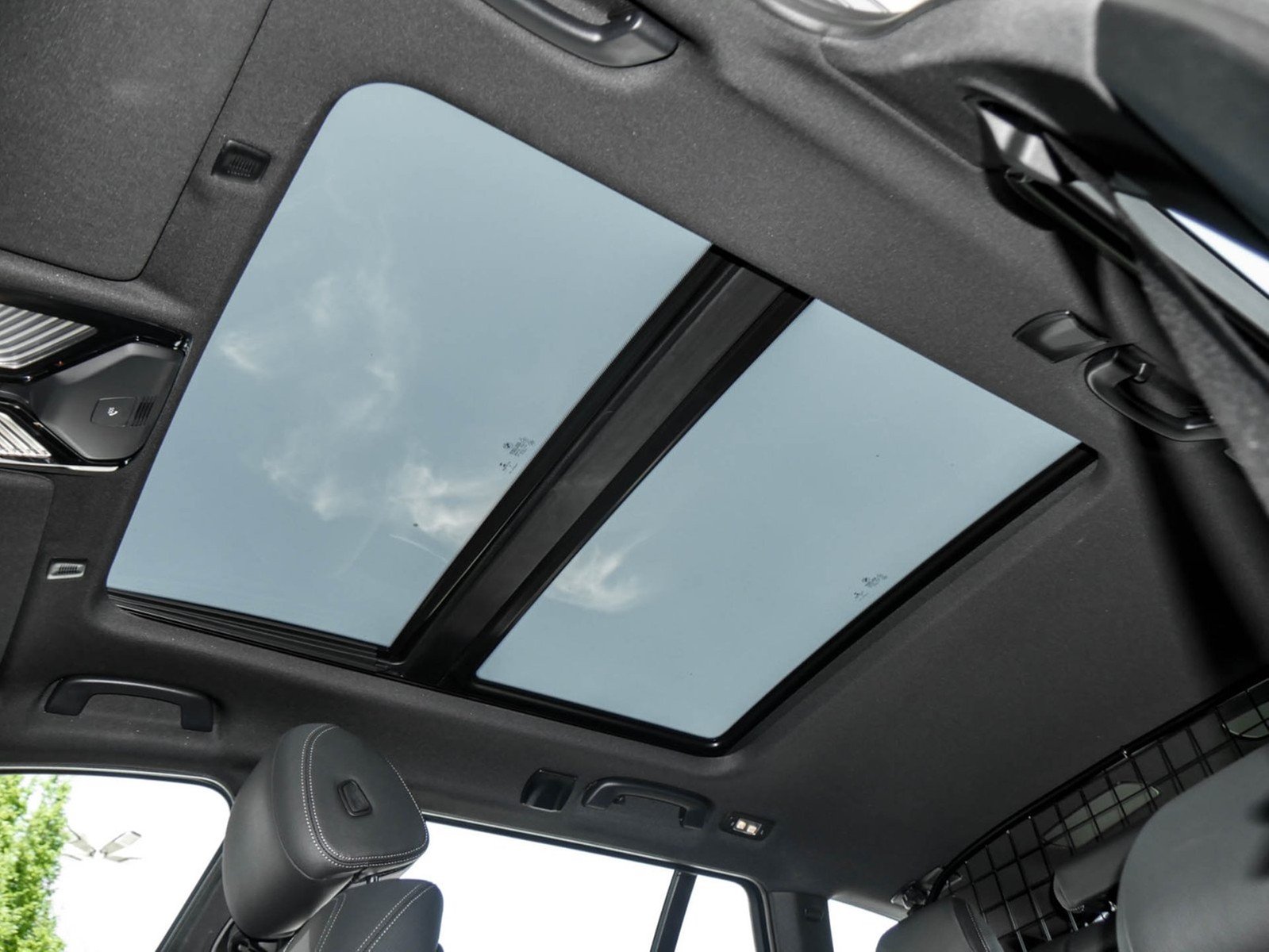 BMW 520 STANDHEIZUNG LEDER PANO CAM NAVI LM17