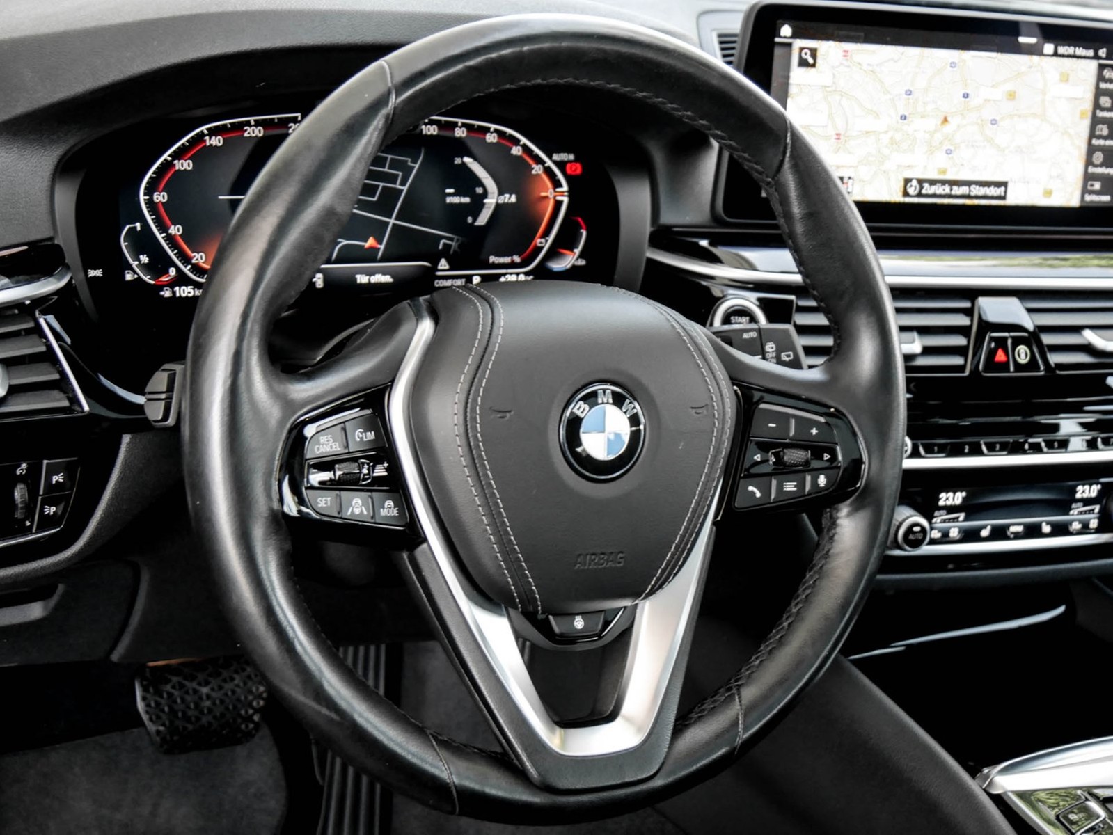 BMW 520 STANDHEIZUNG LEDER PANO CAM NAVI LM17