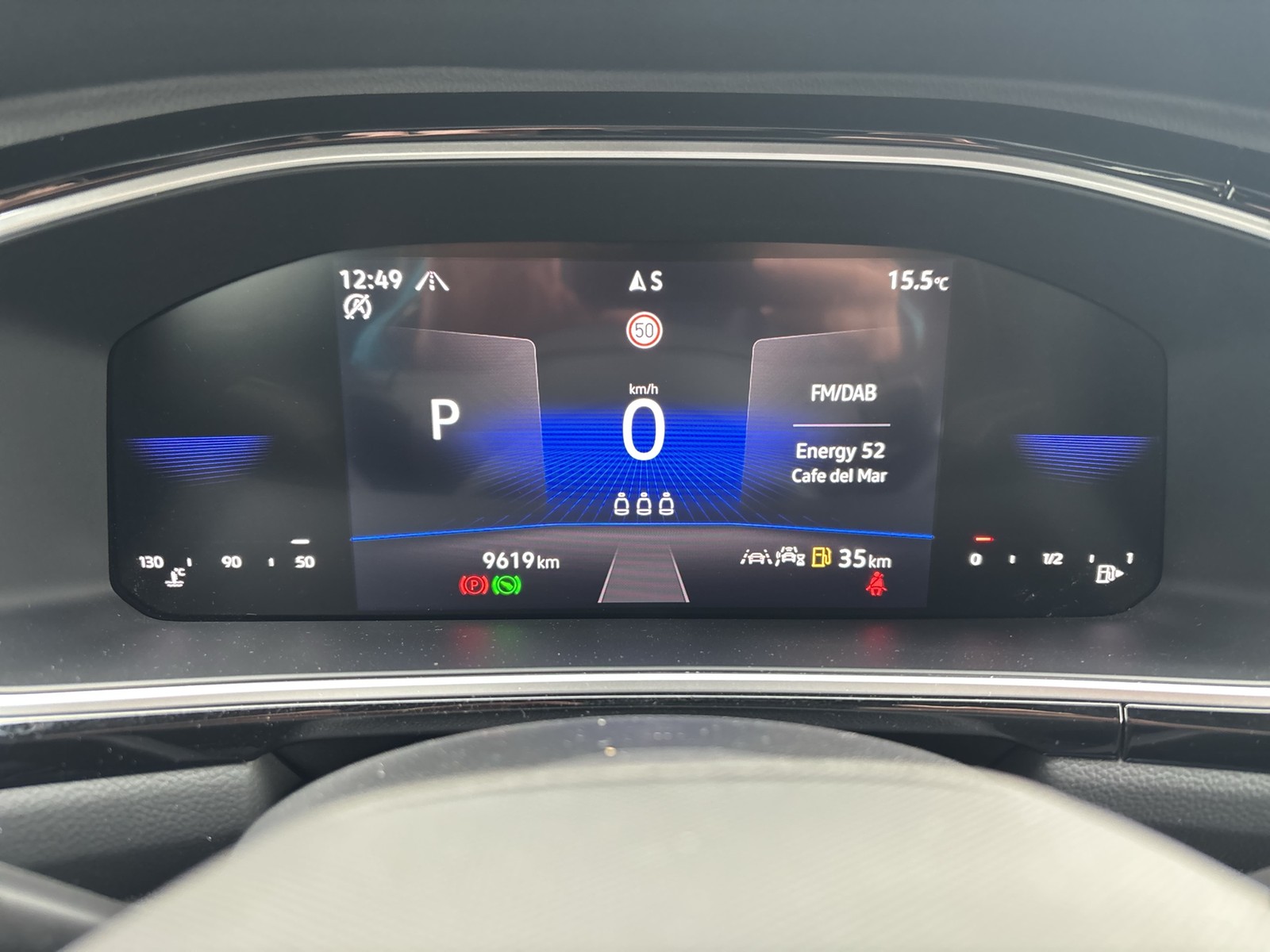 Volkswagen T-Roc 2.0 R-LINE CAM ACC LM17 E-KLAPPE NAVI