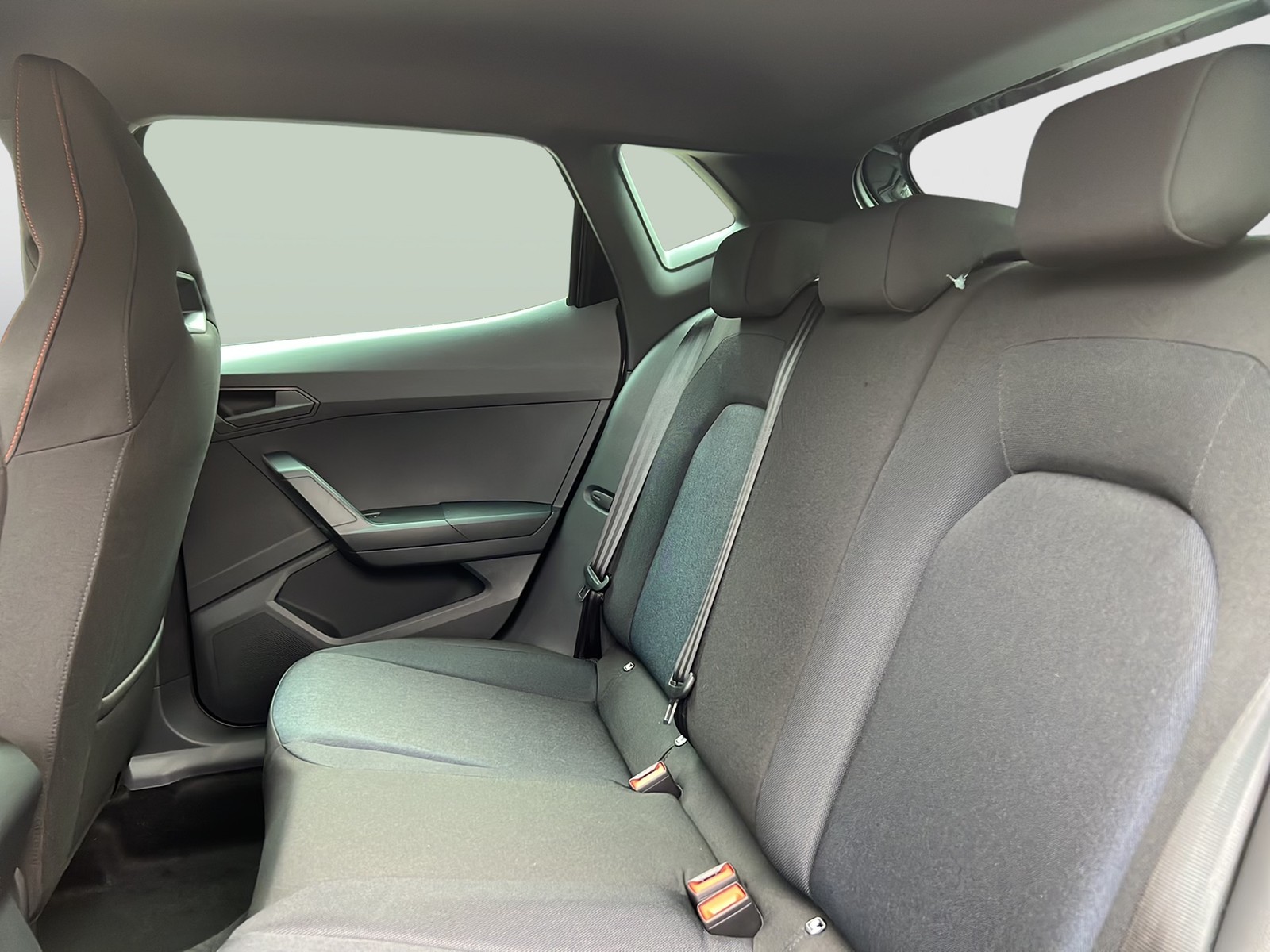 Seat Ibiza 1.0 FR BLACK EDITION DSG PDC KEYL SHZ