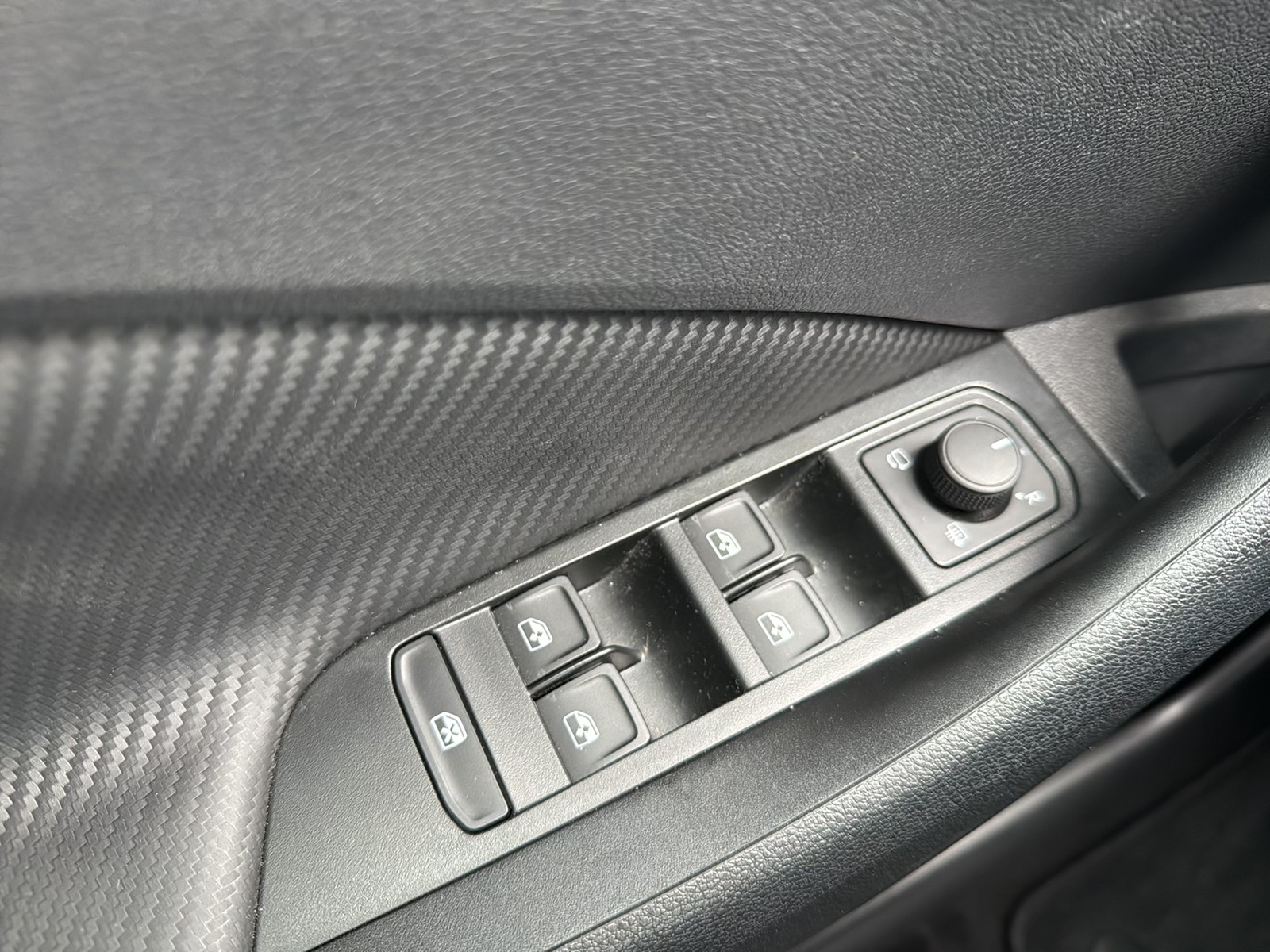 Skoda Kamiq 1.5TSI DSG Monte Carlo AHK ACC NAV RFK PDC