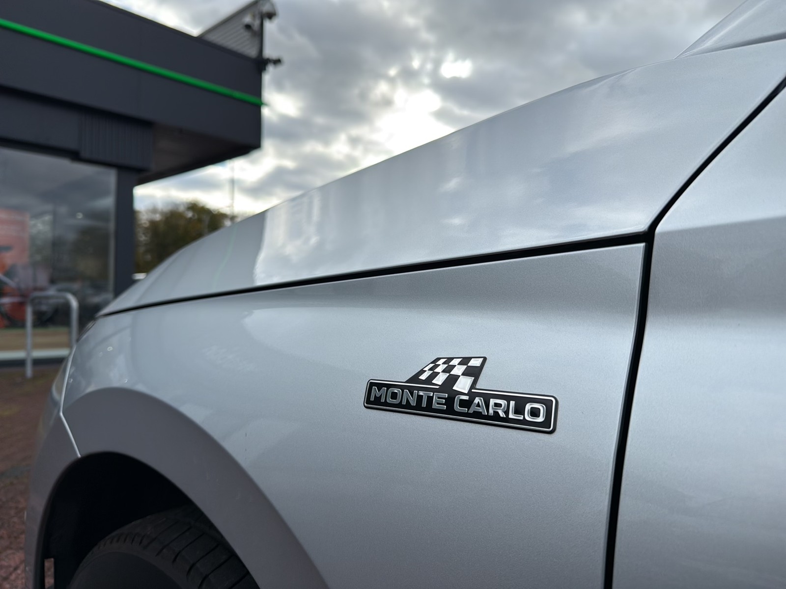 Skoda Kamiq 1.5TSI DSG Monte Carlo AHK ACC NAV RFK PDC