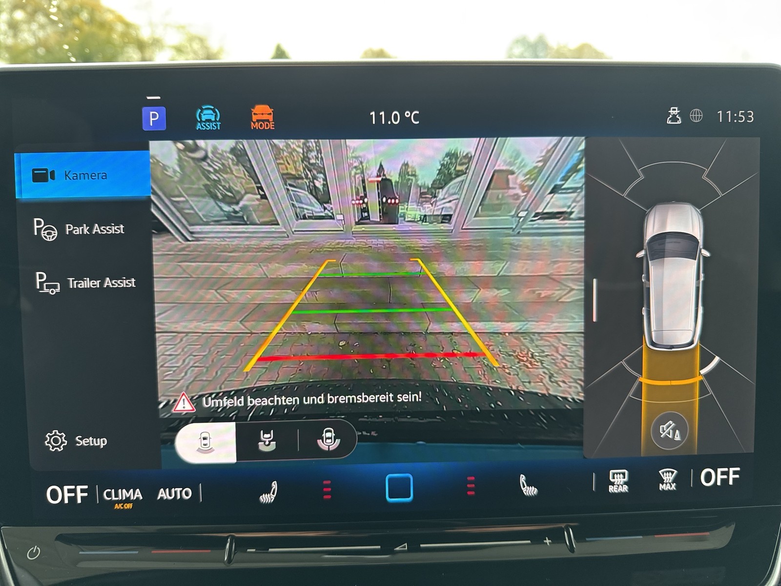 Volkswagen Tiguan 2.0 R-LINE 4X4 NEUES MODELL AHK CAM LM20