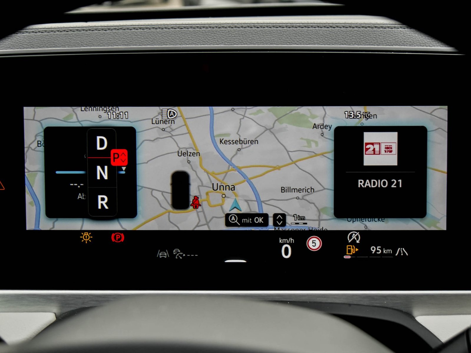 Volkswagen Passat Variant 2.0 ELEGANCE NEUES MODELL AHK CAM