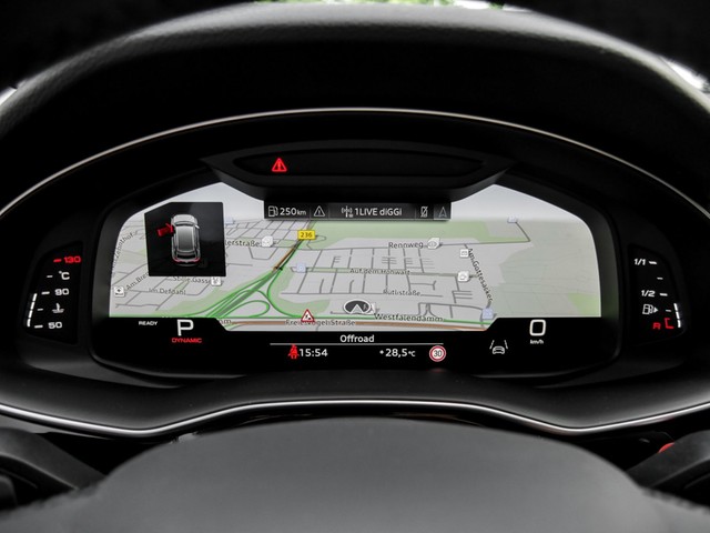 Audi Q8 55 Qu. AHK CAM ACC ALU21 HEADUP eKLAPPE