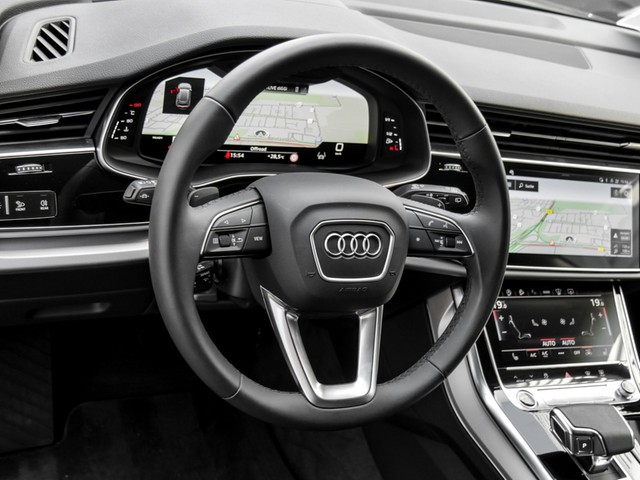 Audi Q8 55 Qu. AHK CAM ACC ALU21 HEADUP eKLAPPE