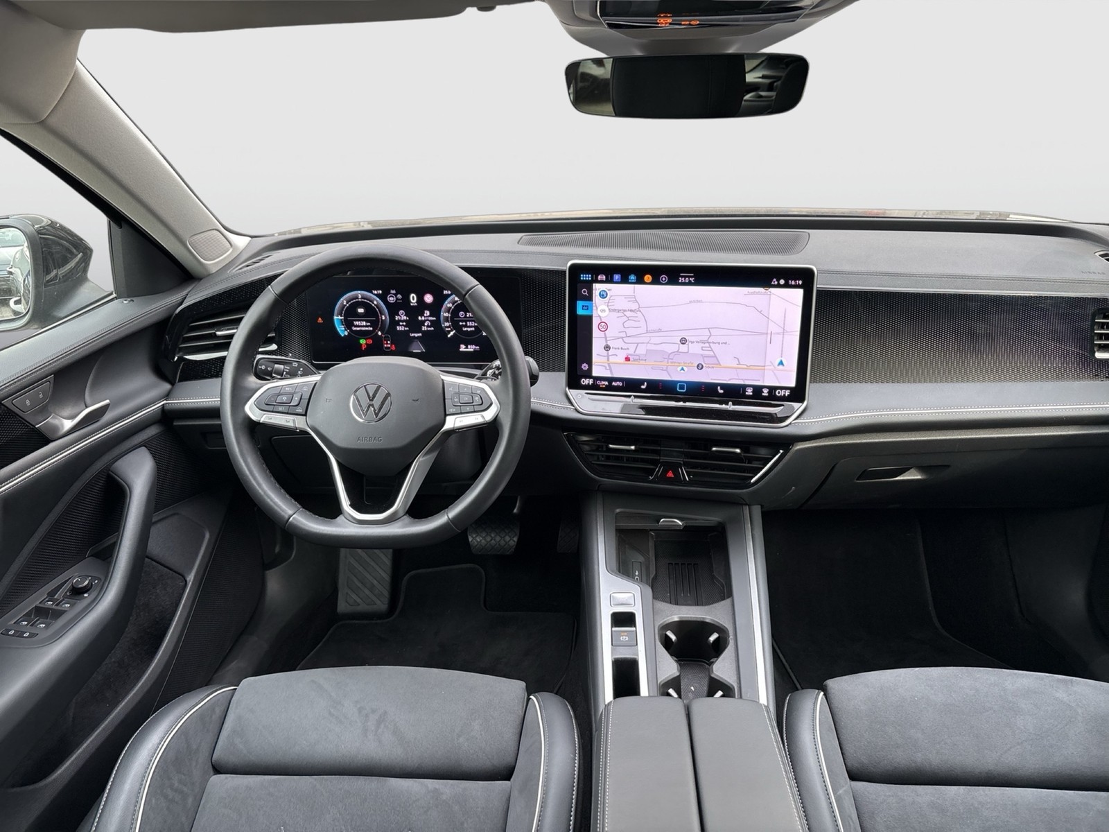 Volkswagen Passat Variant 2.0 BUSINESS AHK 360°CAM ACC NAVI