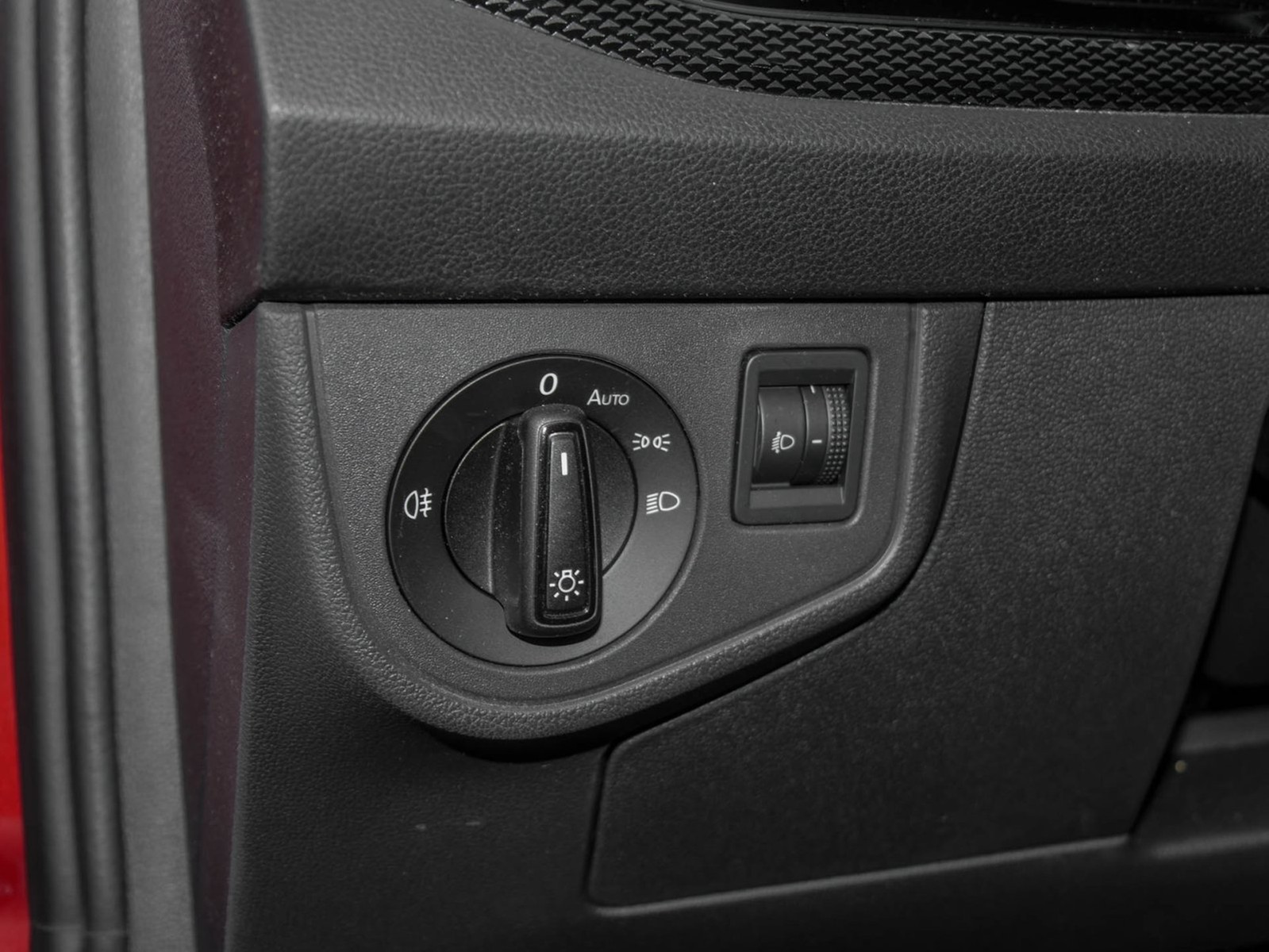 Volkswagen Taigo 1.0 LIFE CAM NAVI ALU SITZHEIZUNG CARPLAY