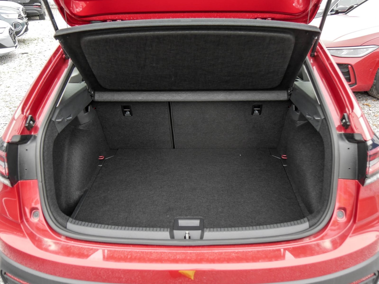 Volkswagen Taigo 1.0 LIFE CAM NAVI ALU SITZHEIZUNG CARPLAY