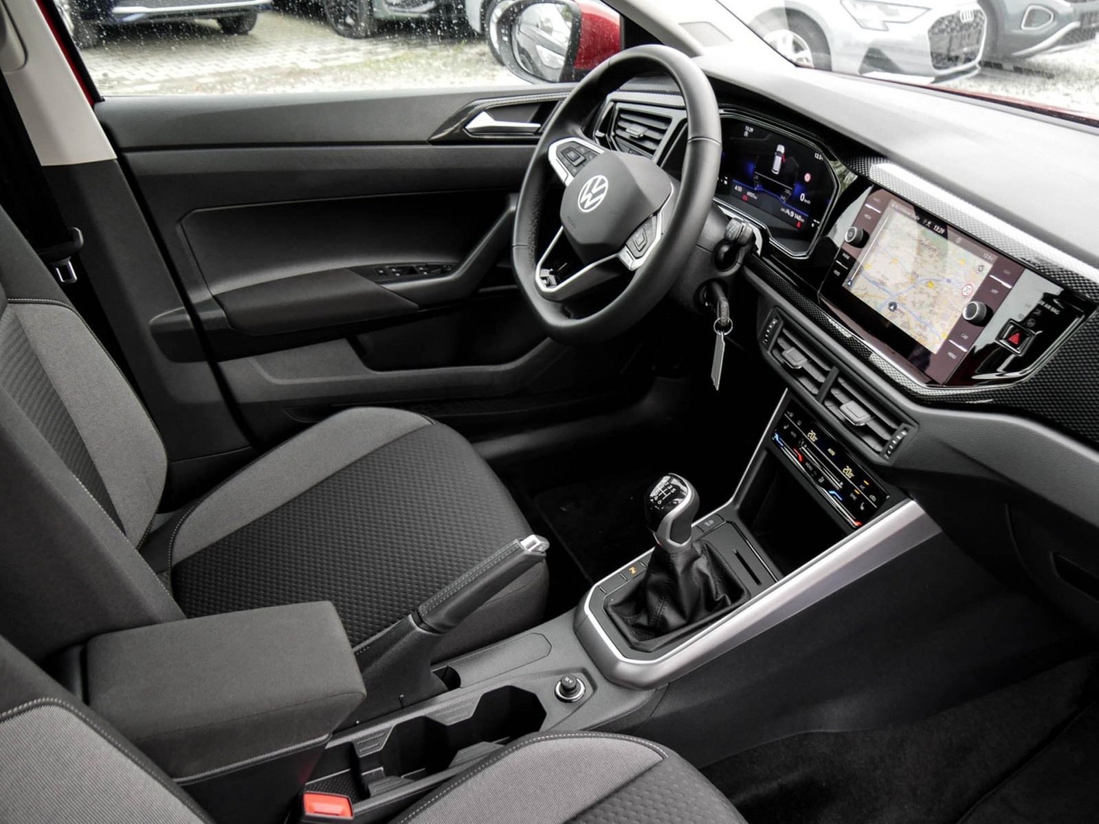 Volkswagen Taigo 1.0 LIFE CAM NAVI ALU SITZHEIZUNG CARPLAY