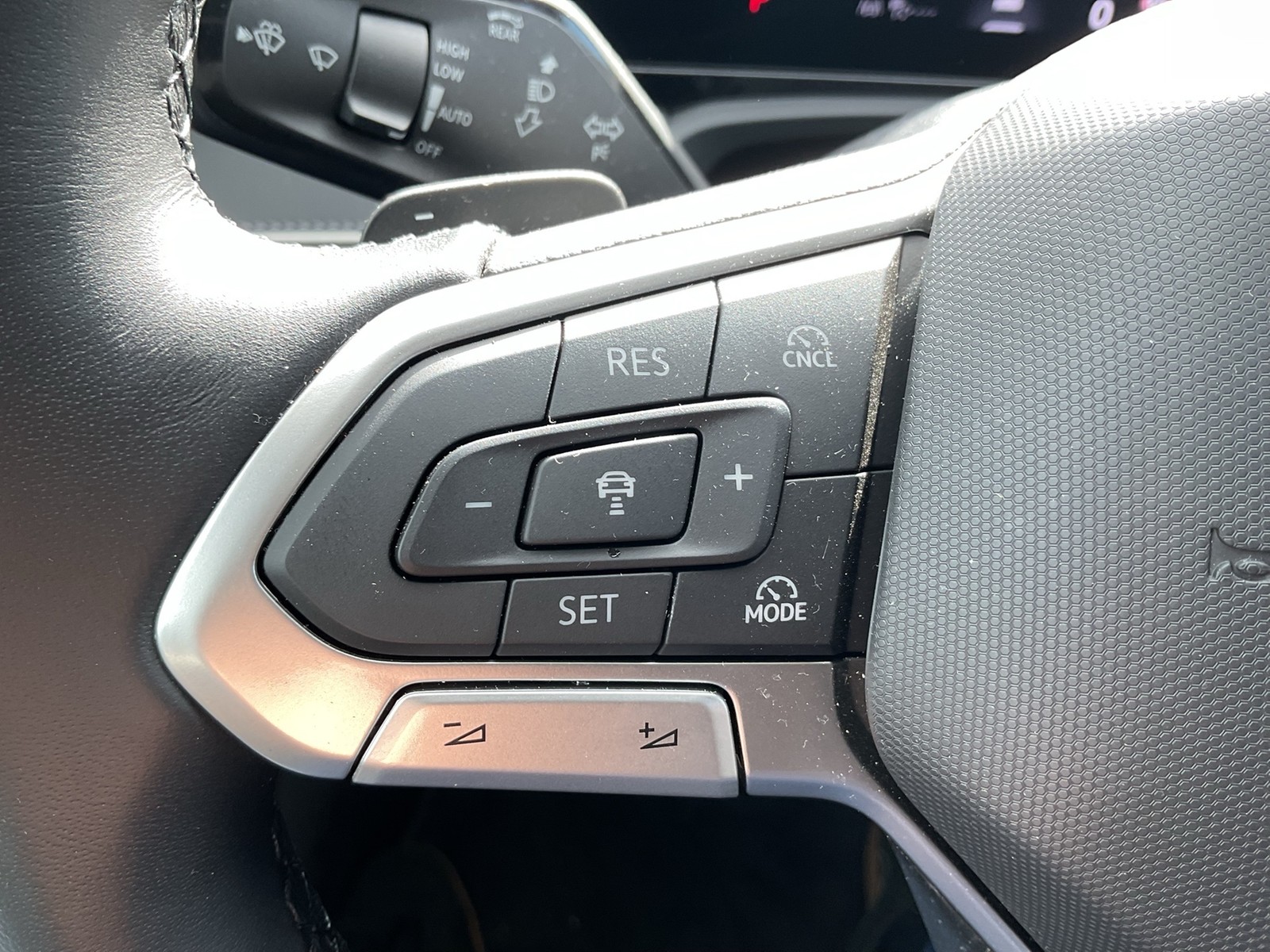Volkswagen Passat Variant 2.0 BUSINESS AHK 360°CAM ACC NAVI