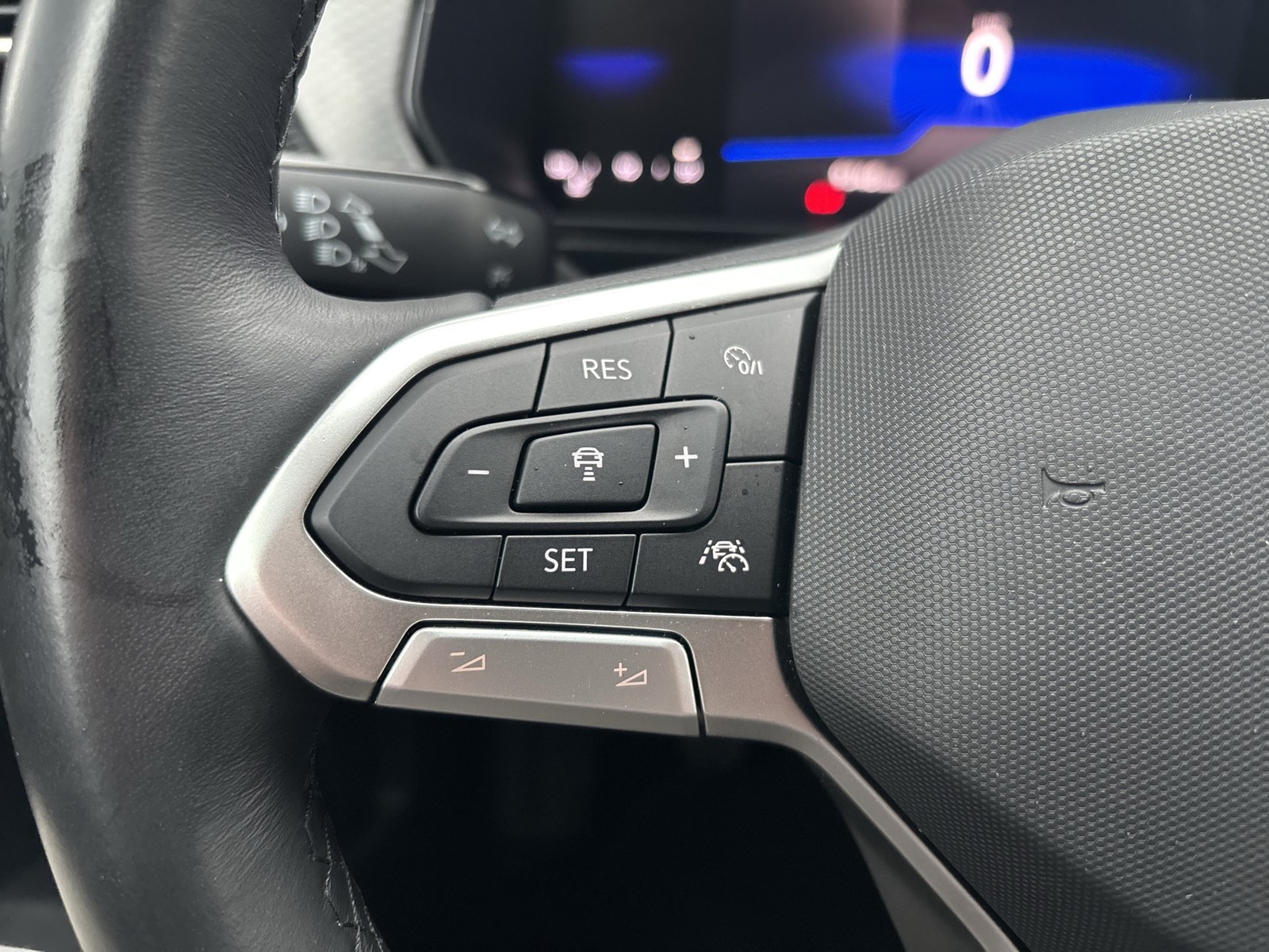 Volkswagen T-Cross 1.0 LIFE CAM ACC CARPLAY ALU SITZHEIZUNG