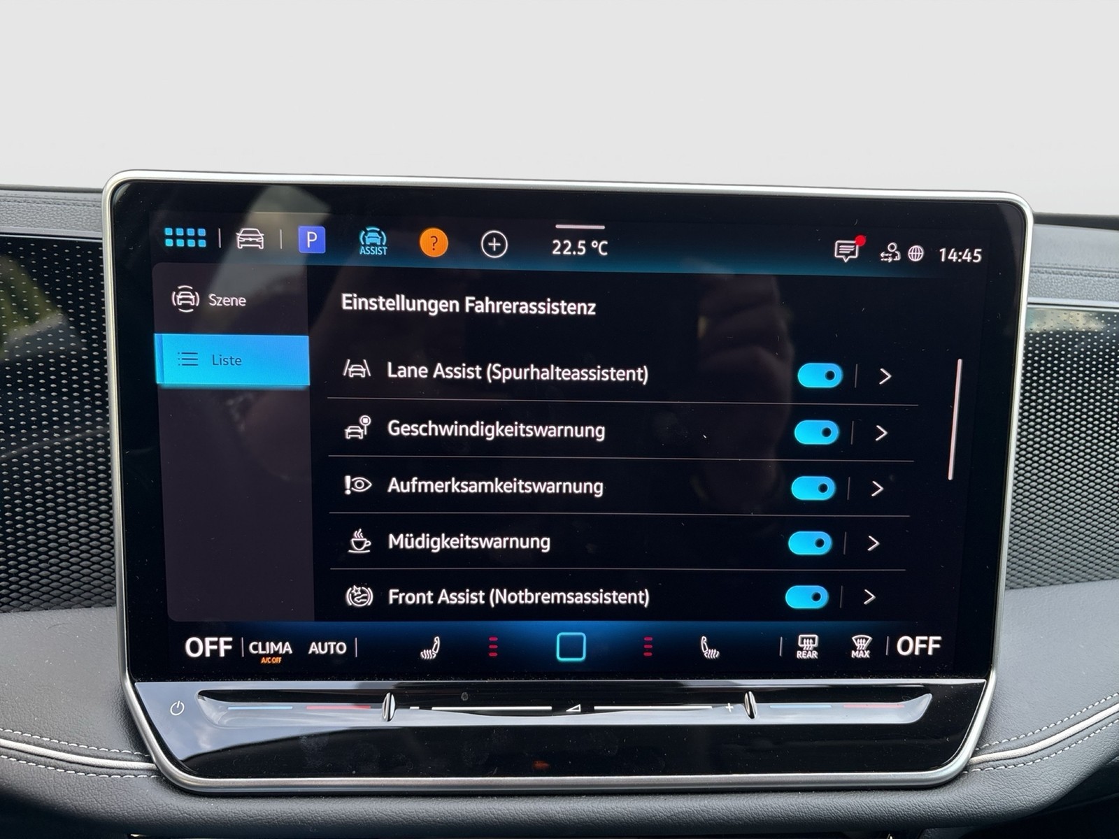 Volkswagen Passat Variant 1.5 eTSI BUSINESS AHK 360°CAM ACC