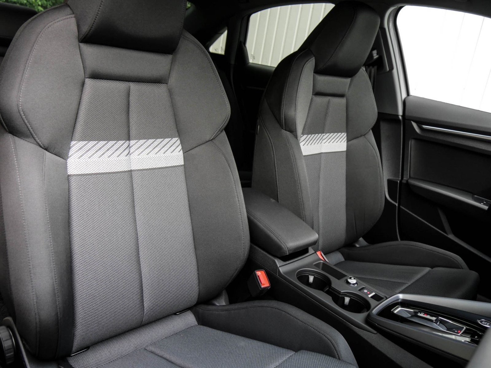 Audi A3 30 advanced FACELIFT CAM ACC LM18 NAVI+