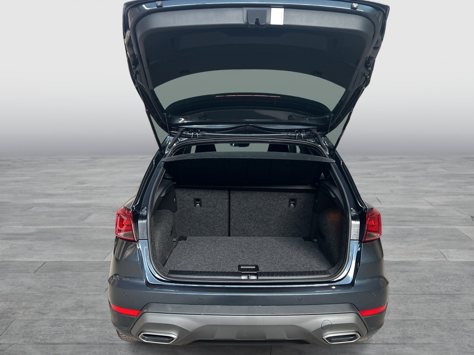 Seat Arona 1.0 FR CAM ACC NAVI LM17 CARPLAY SITZHEIZ.