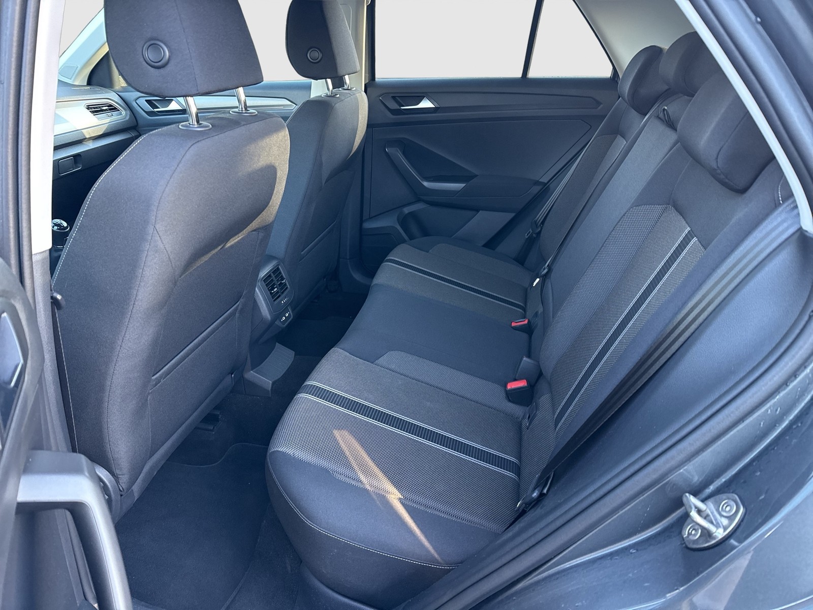 Volkswagen T-Roc 1.0 STYLE KAMERA ALU17 CARPLAY SITZHEIZUNG