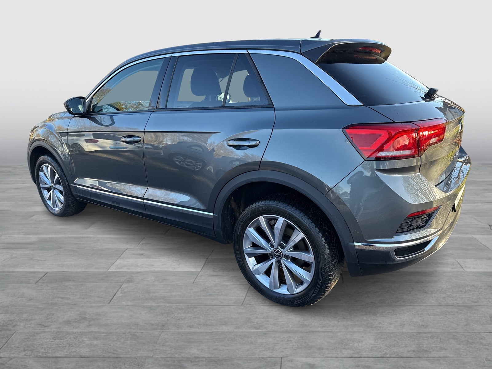 Volkswagen T-Roc 1.0 STYLE KAMERA ALU17 CARPLAY SITZHEIZUNG