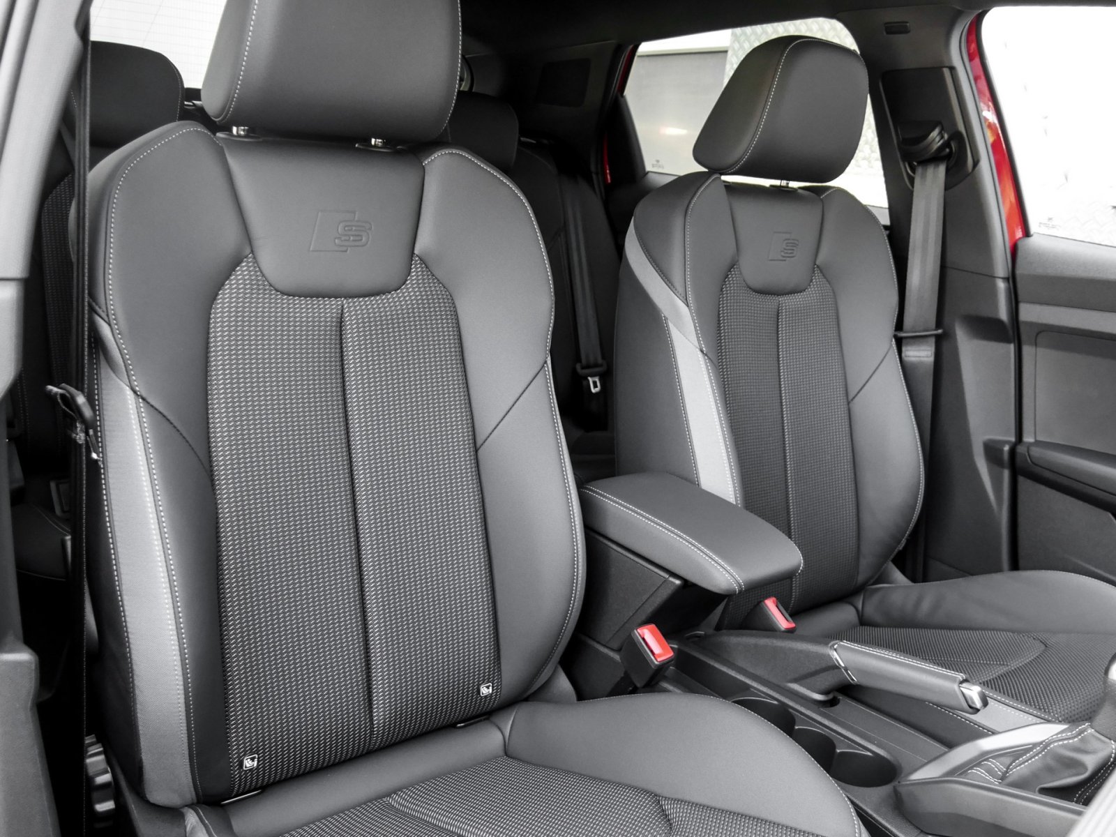 Audi A1 Sportback 30 S LINE BLACKPAK ACC LM18 NAVI+