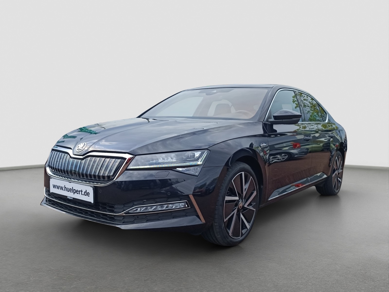 Skoda Superb 1.4 iV L&K PANO LEDER AHK ACC DCC eSITZE LED