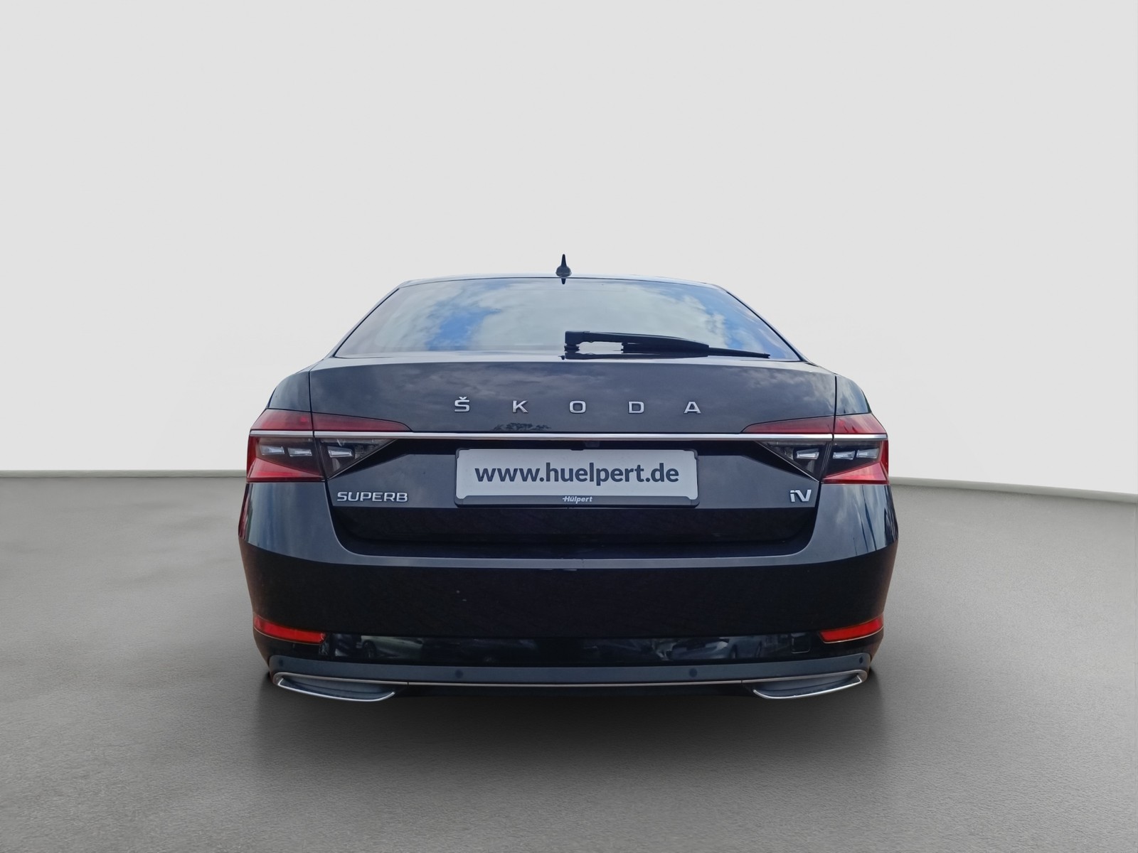 Skoda Superb 1.4 iV L&K PANO LEDER AHK ACC DCC eSITZE LED
