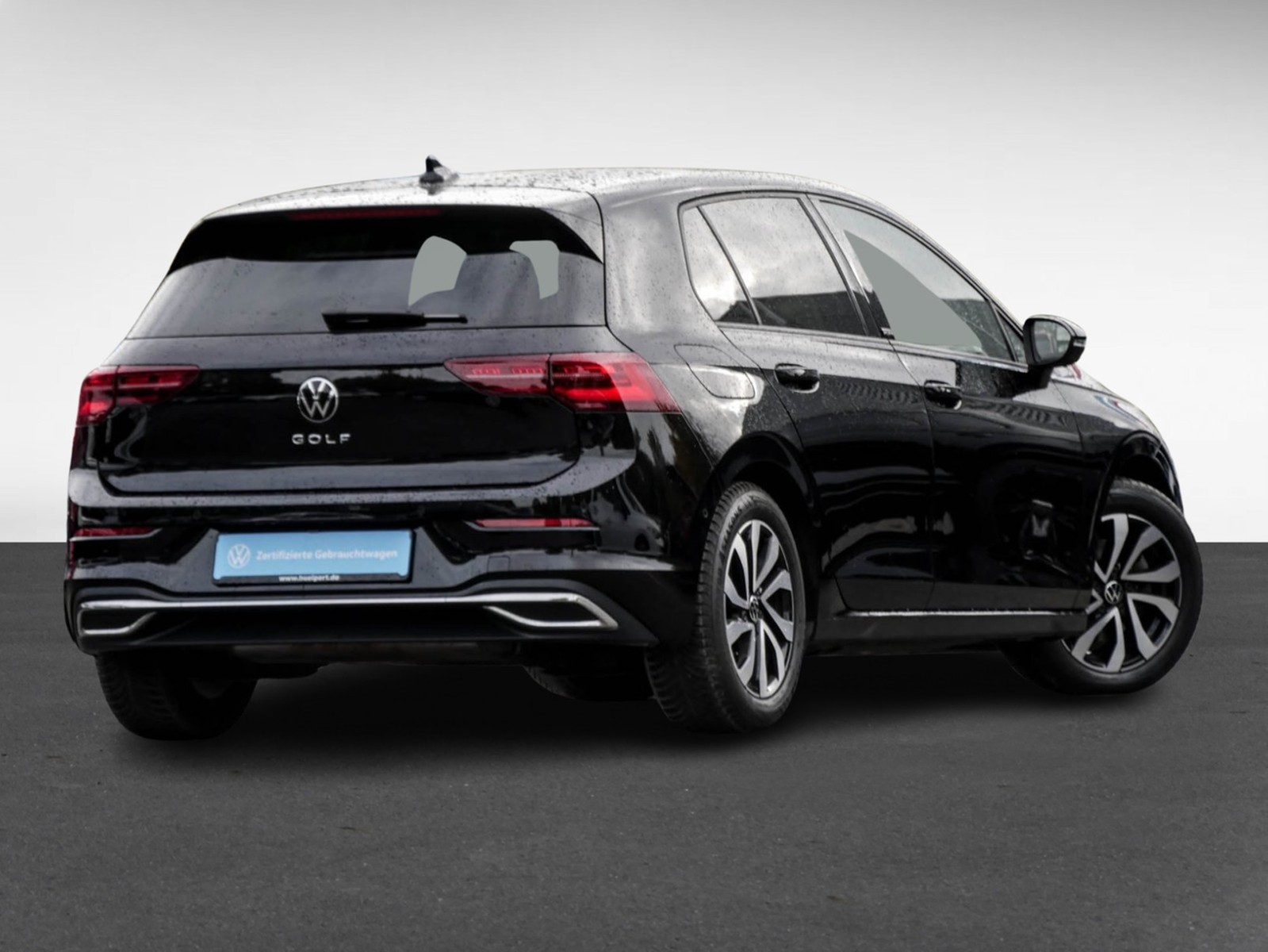 Volkswagen Golf VIII 2.0 ACTIVE PANO AHK KAMERA MATRIX NAVI