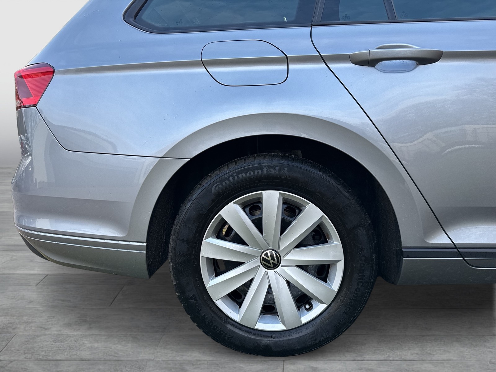 Volkswagen Passat Variant 1.5 CAM NAVI CARPLAY SITZHEIZUNG