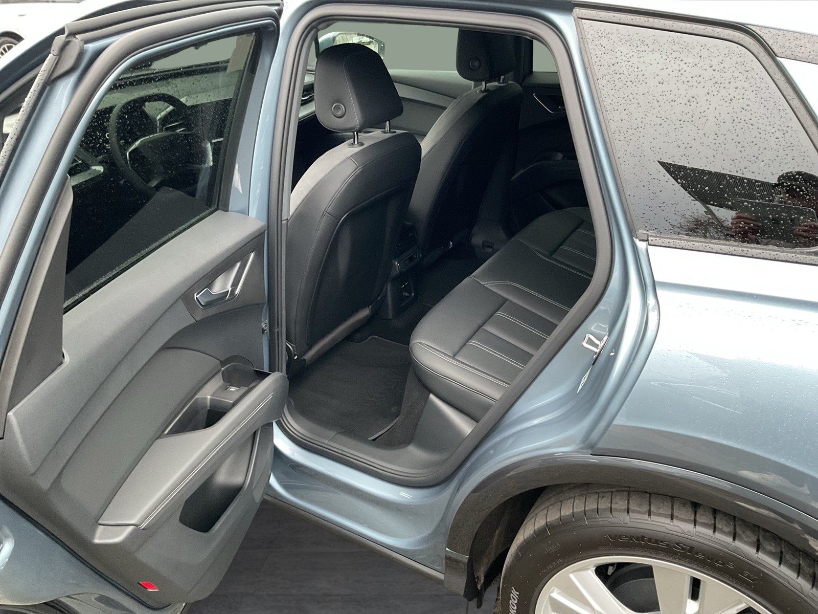 Audi Q4 e-tron 45 S LINE BLACKPAK AHK LM20 E-KLAPPE