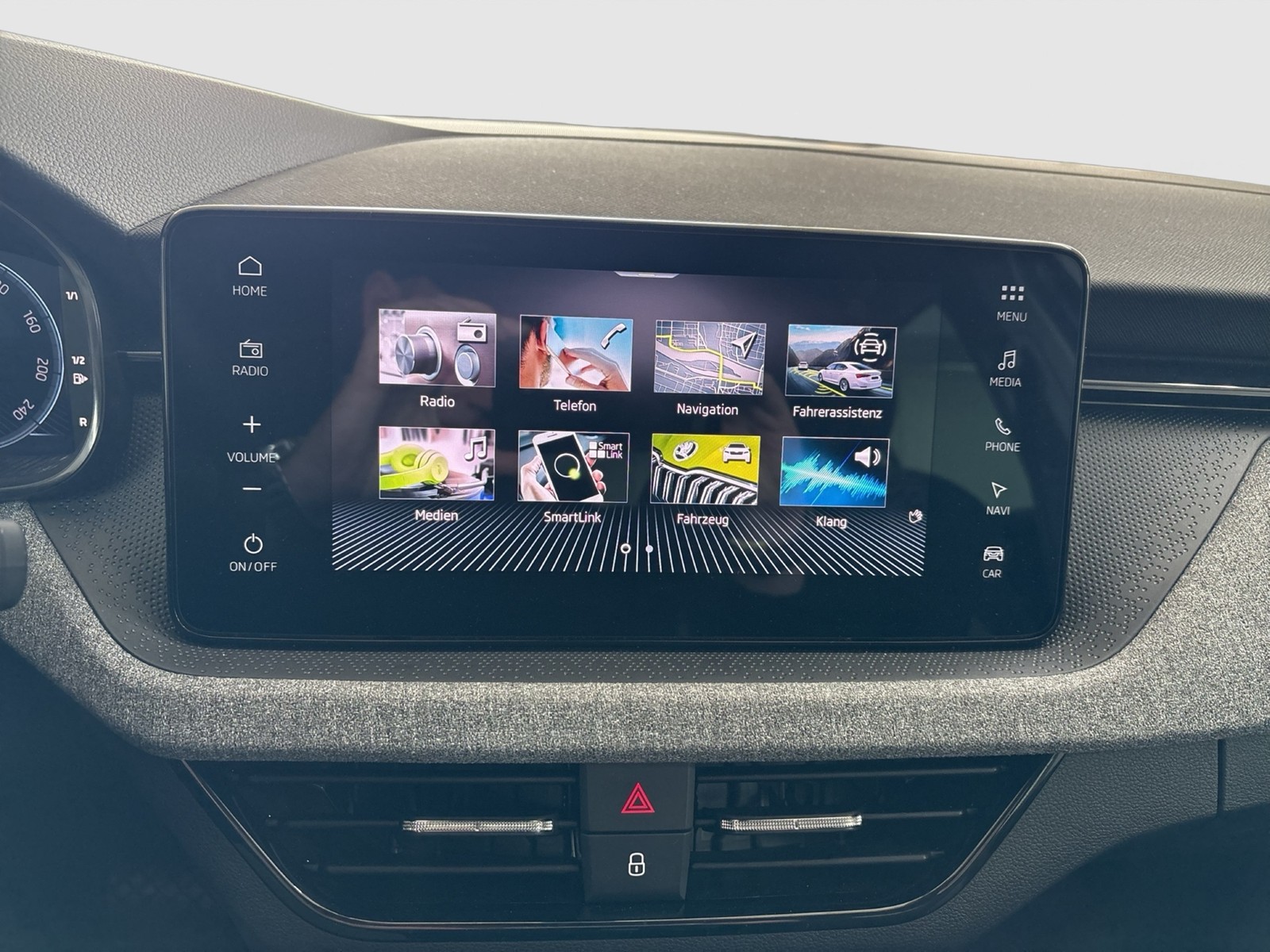 Skoda Scala 1.0 TOUR BLACKPACKAGE CAM MATRIX E-KLAPPE