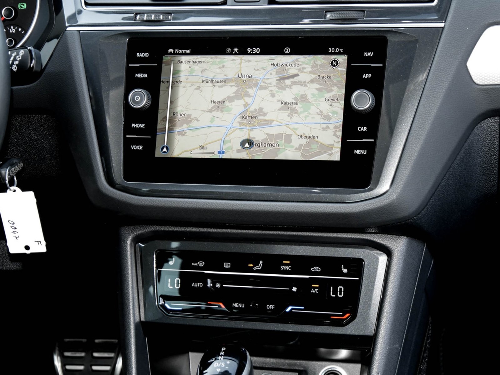 Volkswagen Tiguan 1.5 MOVE AHK CAM ACC LM17 E-KLAPPE NAVI