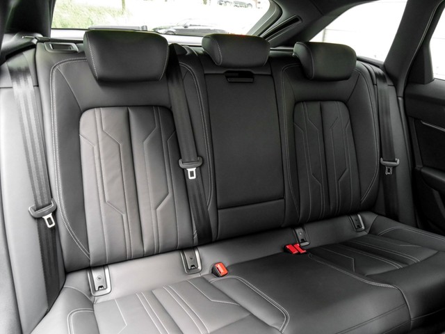 Audi A6 Avant 35 S LINE CAM ACC E-KLAPPE NAVI+ LM17