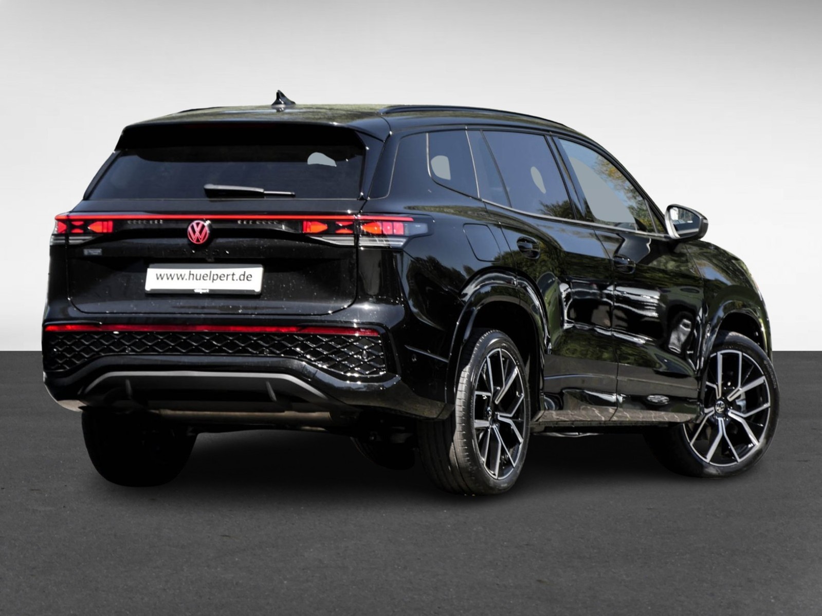 Volkswagen Tayron 2.0 R-LINE BLACKSTYLE 4X4 PANO 360CAM 20Z