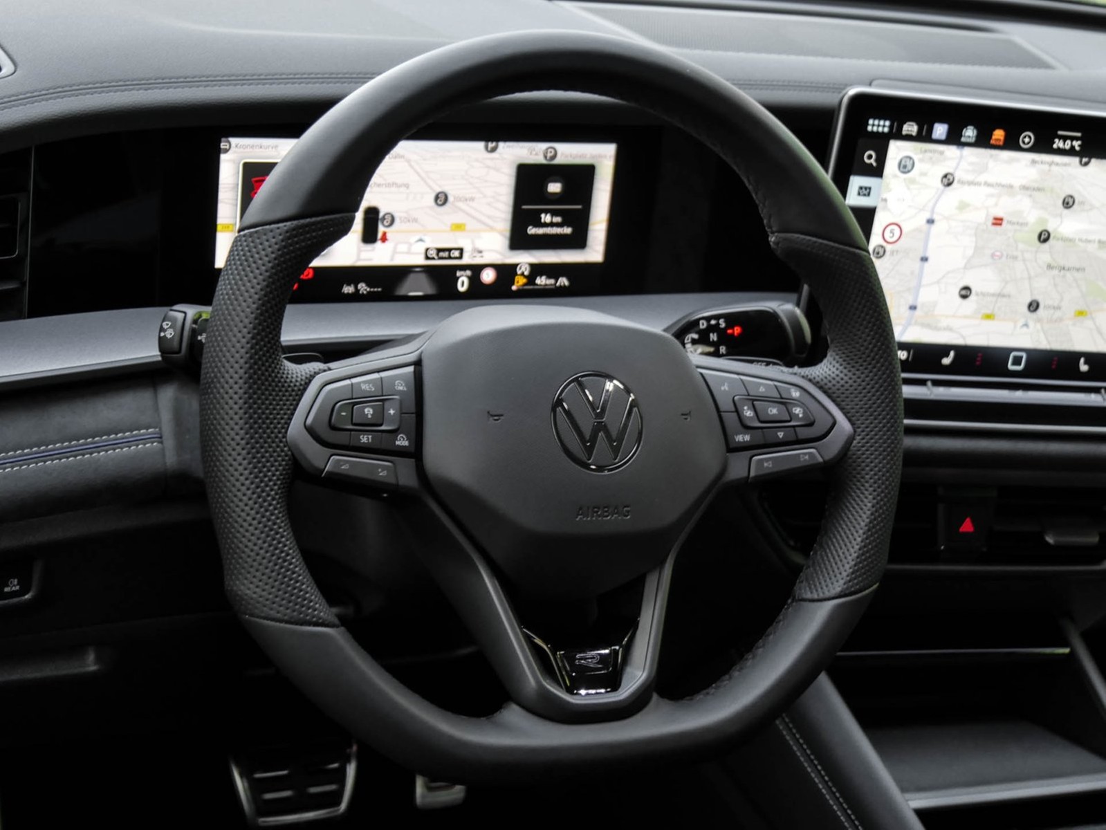 Volkswagen Tayron 2.0 R-LINE BLACKSTYLE 4X4 PANO 360CAM 20Z