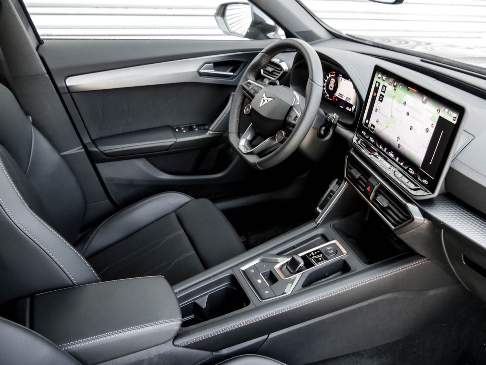 Cupra Formentor 1.5 eTSI FACELIFT CAM ACC LM18 EKLAPPE